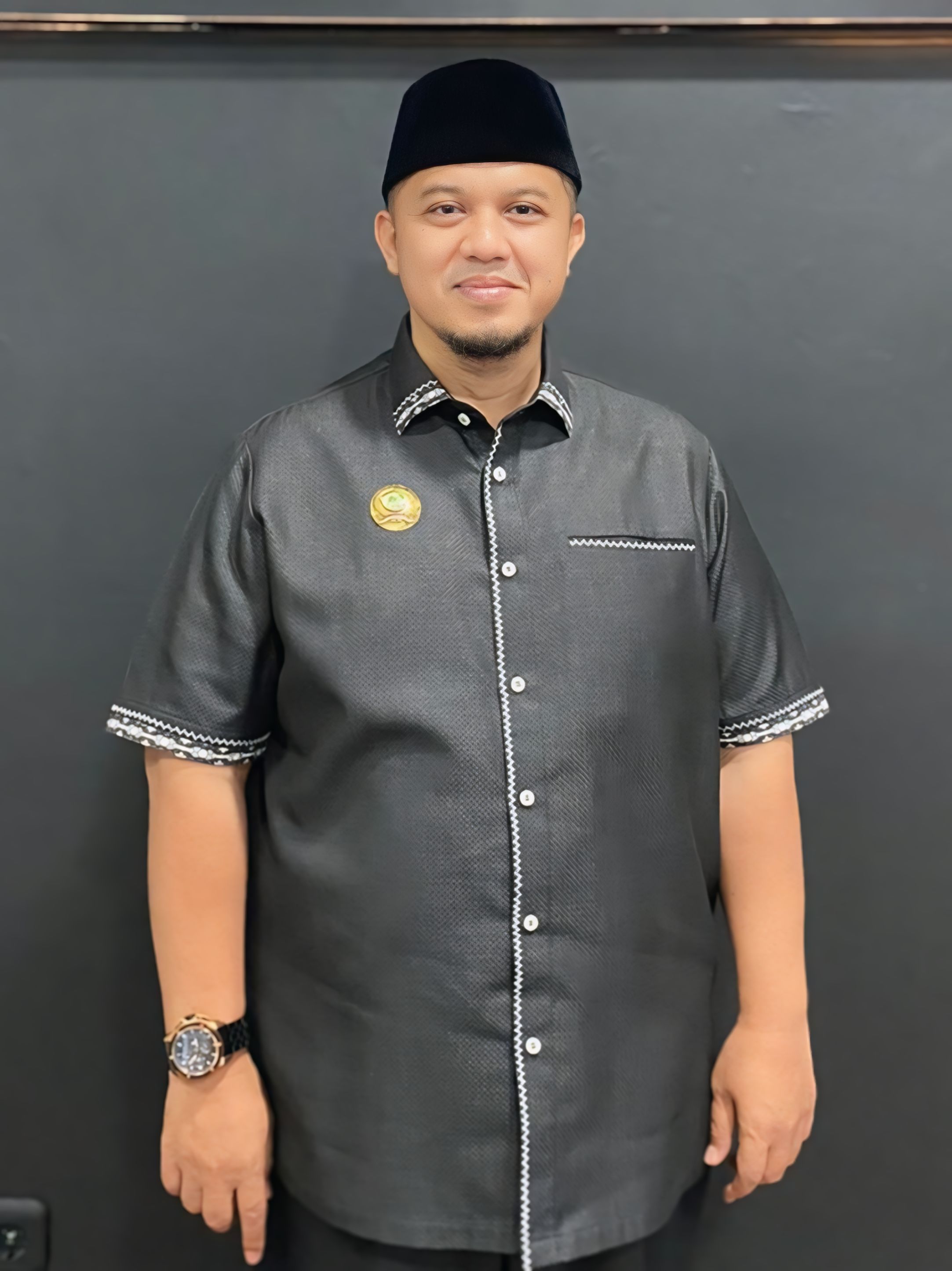 KH Asep Purnawirawan, SE