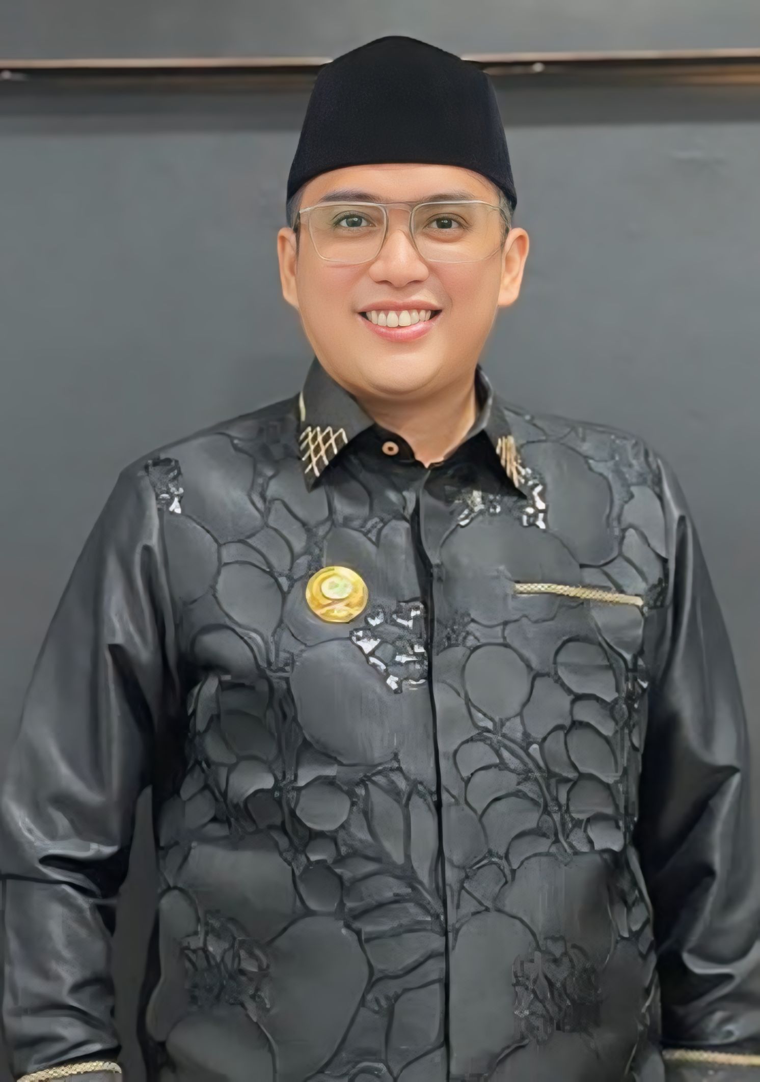 KH Asep Fitroh Malik, SE., M.Si.